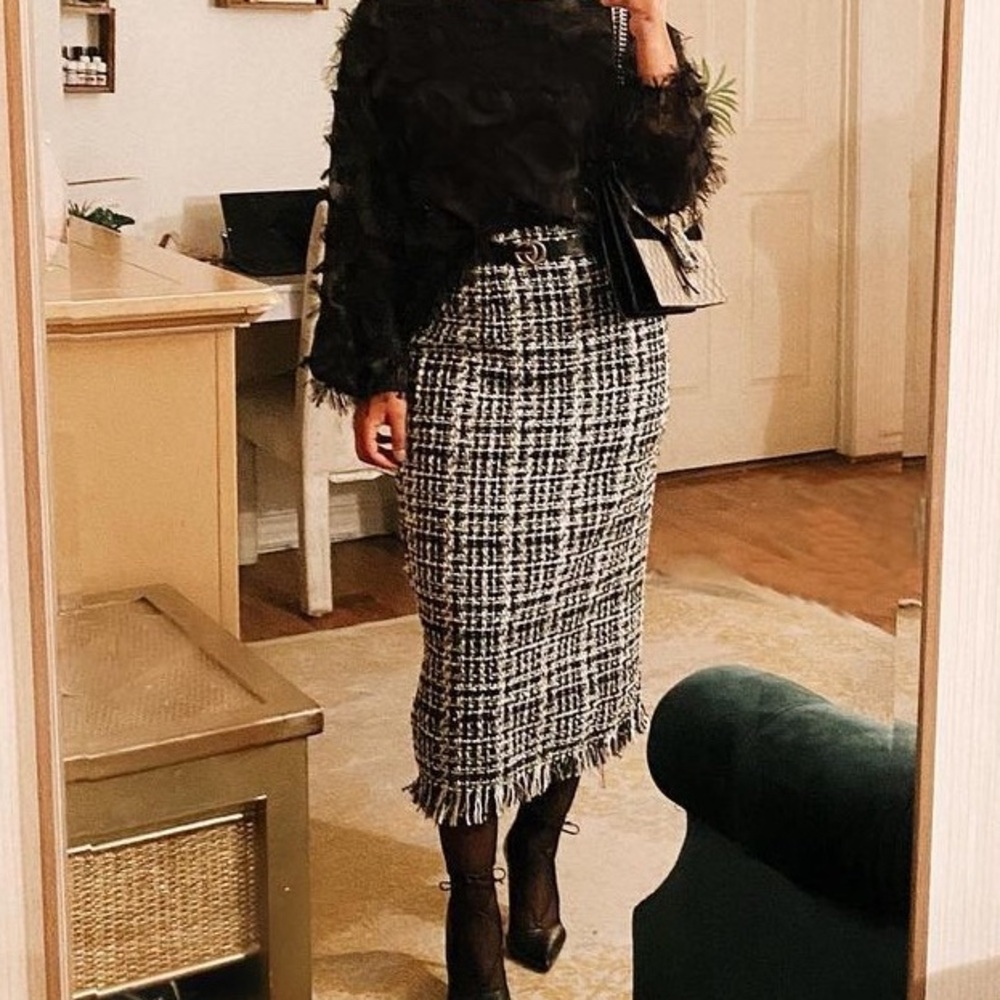 black and white midi skirt
